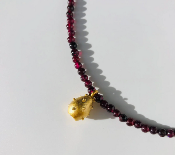 Figa de Moro Garnet Necklace